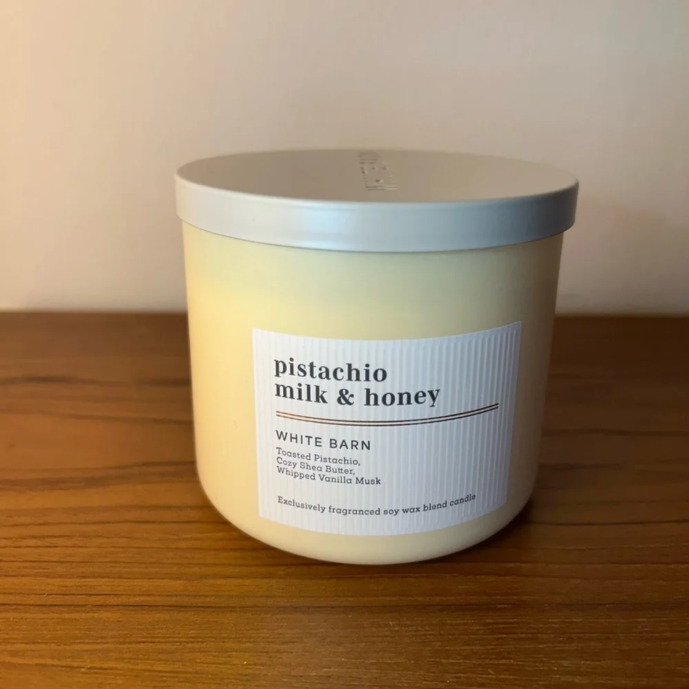 NIB White Barn Pistachio Milk & Honey 3 Wick Candle - vanilla musk, shea butter - Picture 2 of 7